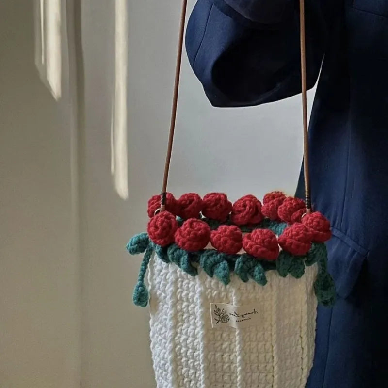 DIY Knitted Rose Bouquet Bag Woven Bucket Bag Ready-Made Hand-woven Flower Bouquet Gift For Mother or