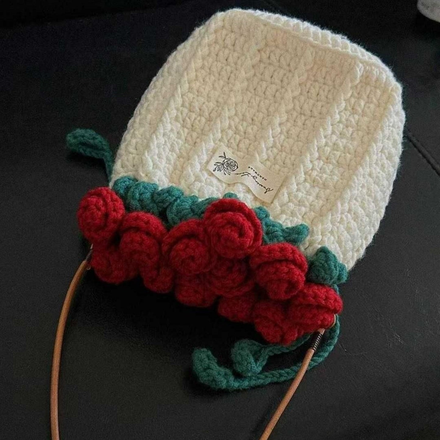 DIY Knitted Rose Bouquet Bag Woven Bucket Bag Ready-Made Hand-woven Flower Bouquet Gift For Mother or